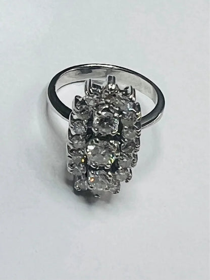 Anillo Oro Blanco 18k y Diamantes